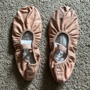 Women’s Tan Ballet Shoes